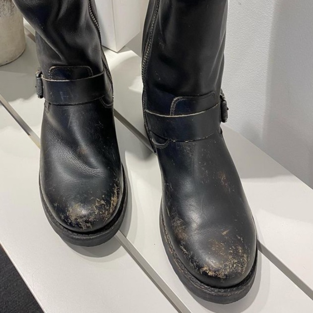 NWT FRYE Veronica Belted Boots - Picture 2 of 4